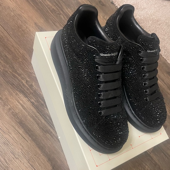 Sz 10 - Picture 2 of 4